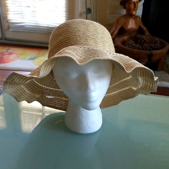 Adjustable Floppy Hat  - Picture 1 of 5